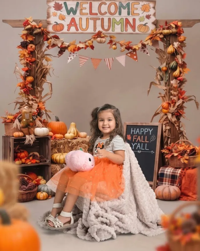 Child's autumn portrait without a watermark